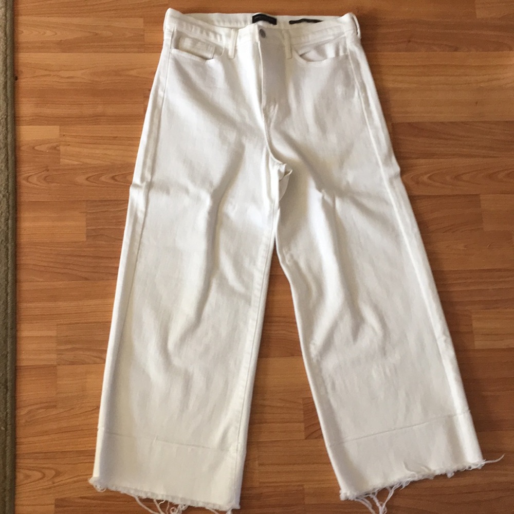 High-rise wide leg cropped jeans